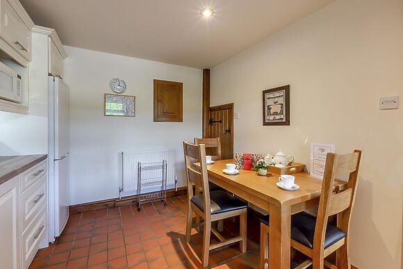 Dove Cottage Near Hassop