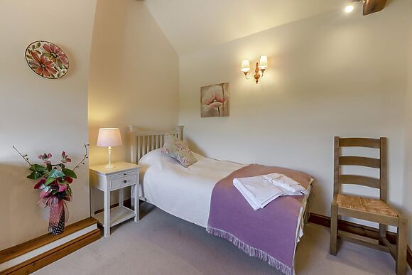Dove Cottage Near Hassop