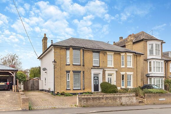 39 London Road
