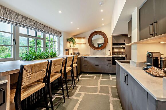 3-Bedroom Hot Tub Cottage in Grange