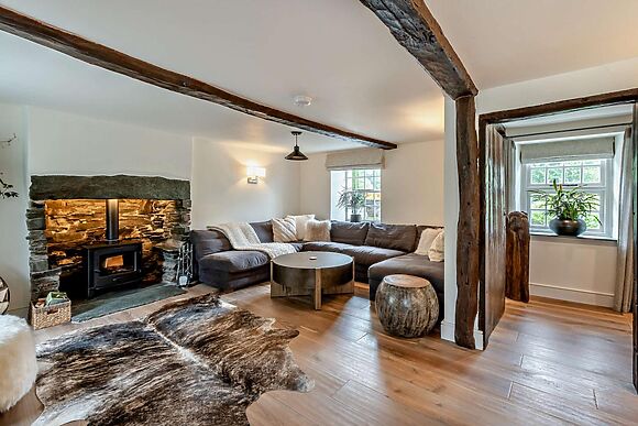 3-Bedroom Hot Tub Cottage in Grange