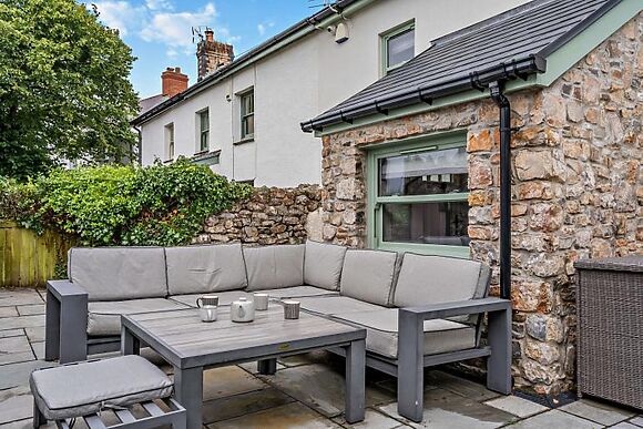 Vale Cottage