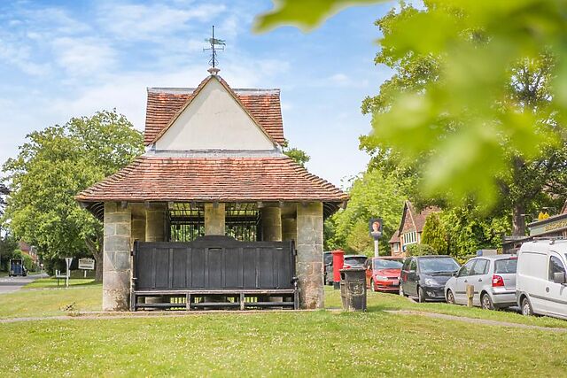 1-Bedroom Hot Tub Cottage in Sedlescombe