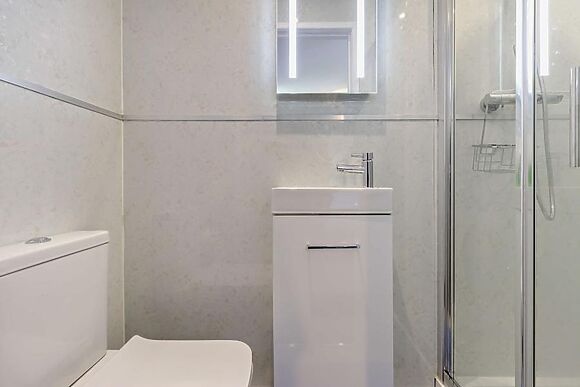 The Kingfisher At Canon Bridge Fishery