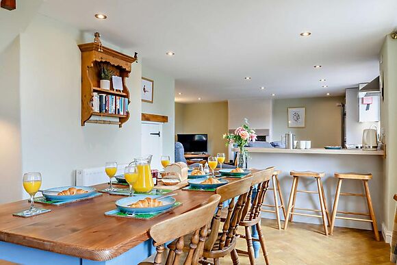 Valley Cottage
