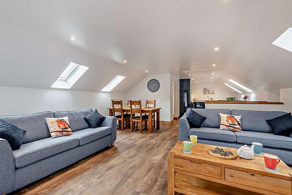 Robins Rest At Wayside Farm