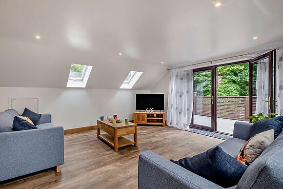 Robins Rest At Wayside Farm