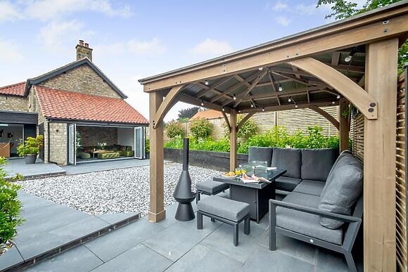 Linfitt Helmsley