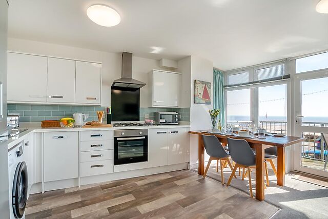 Ocean Retreats South Bay Apt 4