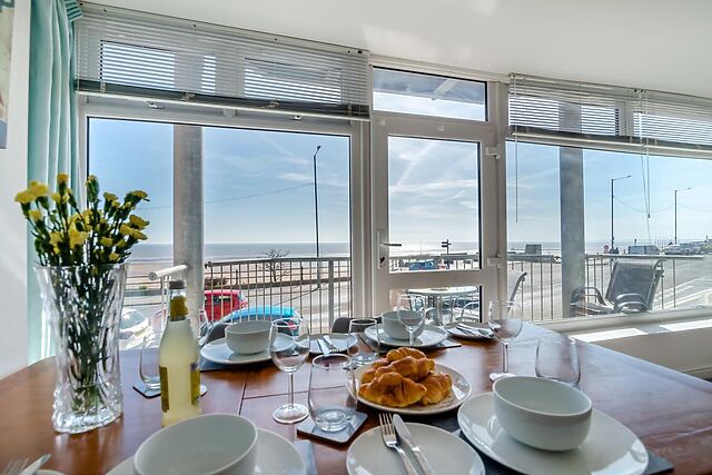 Ocean Retreats South Bay Apt 4