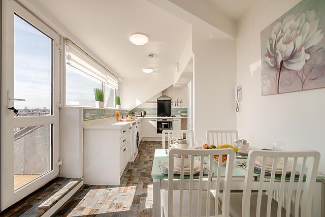 Ocean Retreats South Bay Apt 9