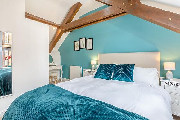 Rolling Bramble Cottage