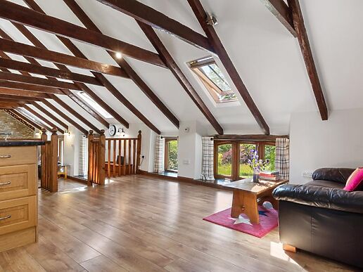 Fron Isaf Cottages Ysgubor Uchaf