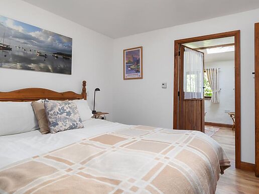 Fron Isaf Cottages Ysgubor Uchaf