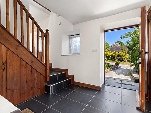 Fron Isaf Cottages Ysgubor Uchaf