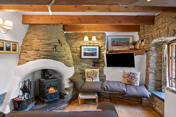 Fron Isaf Cottages Ysgubor Ganol