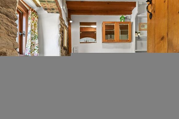 Fron Isaf Cottages Ysgubor Ganol