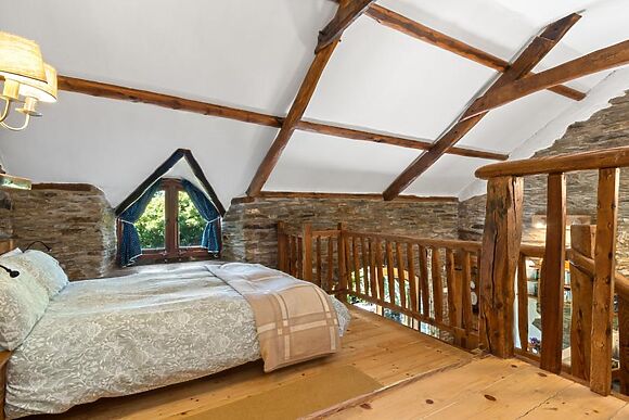 Fron Isaf Cottages Ysgubor Ganol