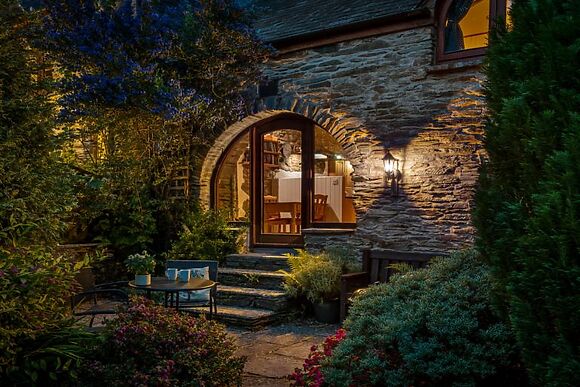 Fron Isaf Cottages Ysgubor Ganol