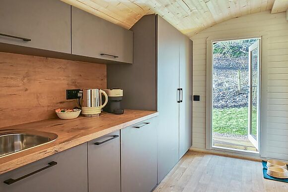 Ash Pantygelli Escapes