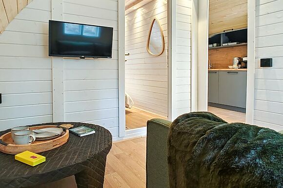 Elm Pantygelli Escapes