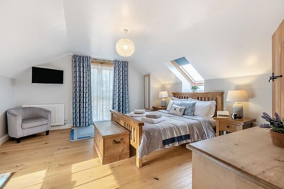 Paxton View Barn Llanddarog