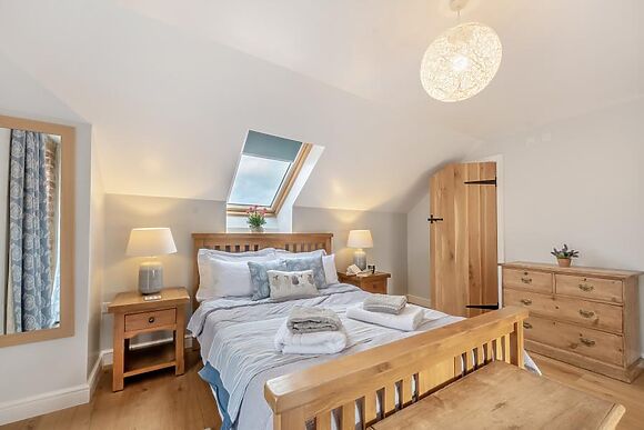 Paxton View Barn Llanddarog