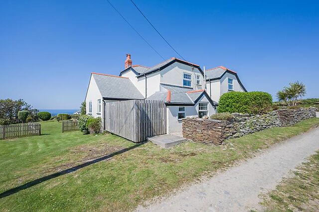 Merlins Cottage Tintagel