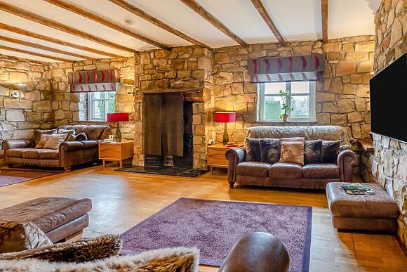 The Hall At Bryn Tanat