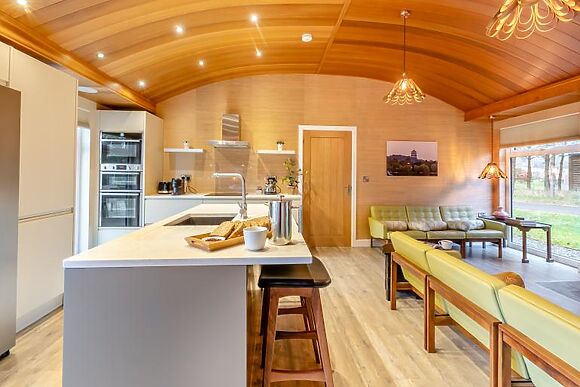 Kowloon Park At Bryn Tanat