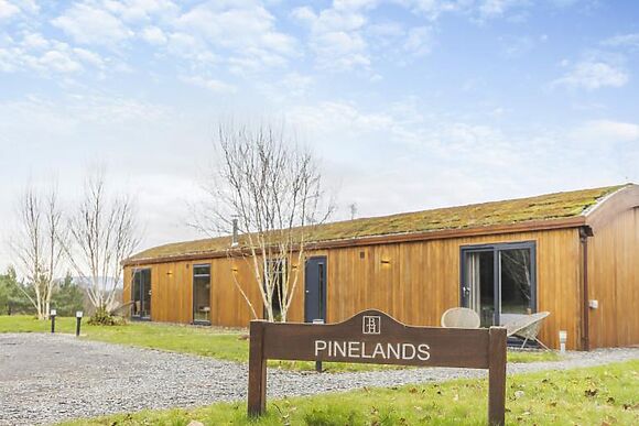 Pinelands At Bryn Tanat