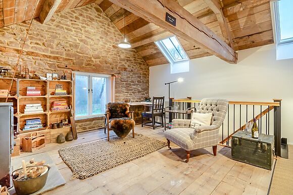 The Winemakers Barn