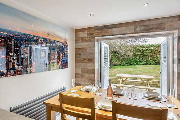 Pendre Seaside Lodge