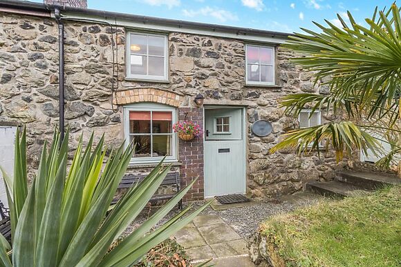 Ty Isa Llanuwchllyn