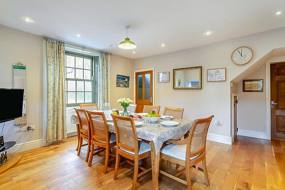 Ellerton House