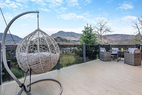 Loch Earn Rivendale Lodge