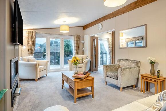 Loch Earn Rivendale Lodge