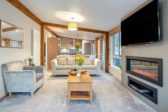 Loch Earn Rivendale Lodge