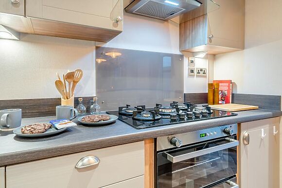 Loch Earn Rivendale Lodge