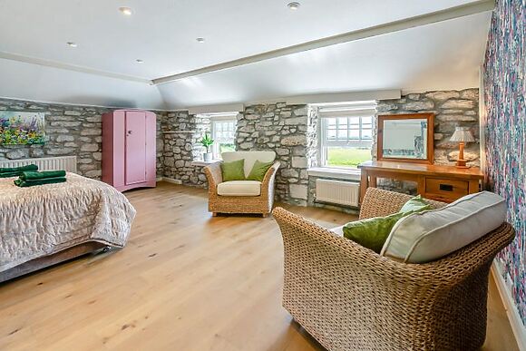Tregrannick Garden Cottage