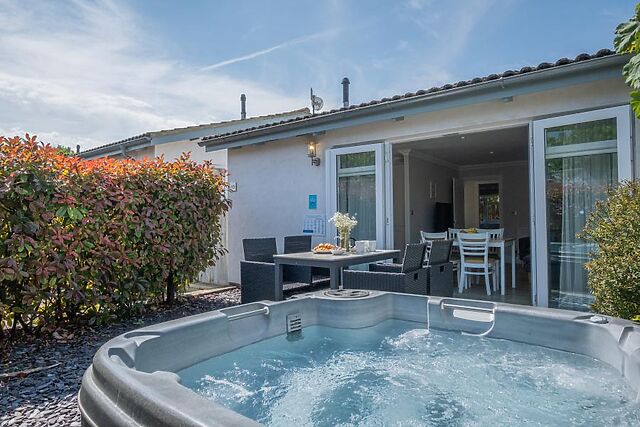 Coastal Drift Cottage