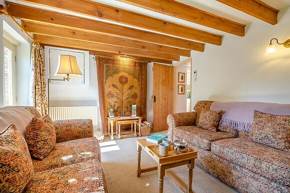 Hope Country Cottage One