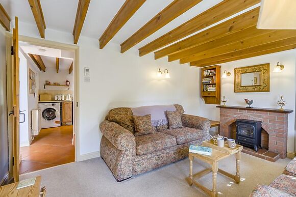 Hope Country Cottage One