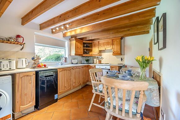 Hope Country Cottage One