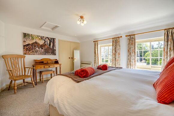 Hope Country Cottage One