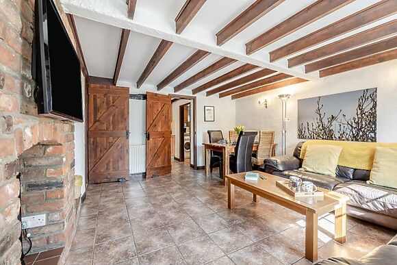 Hope Country Cottage Two