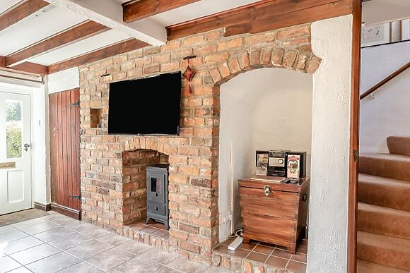 Hope Country Cottage Two