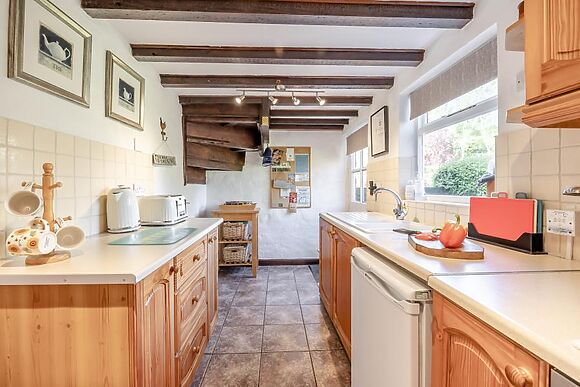 Hope Country Cottage Two