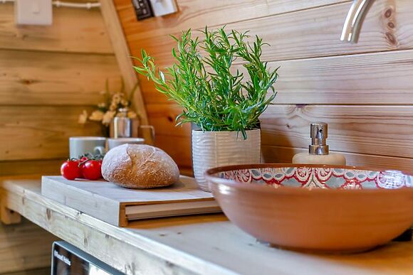 Lakeside Escape at Three Oaks