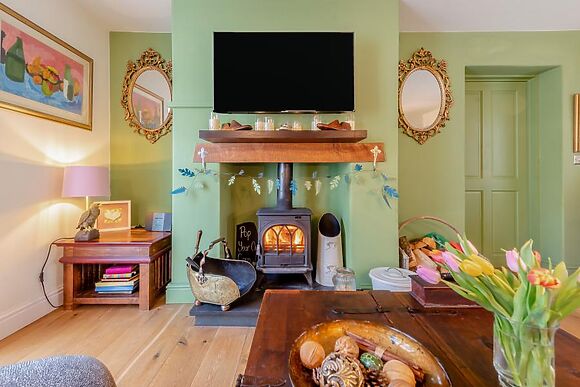 Lily Cottage